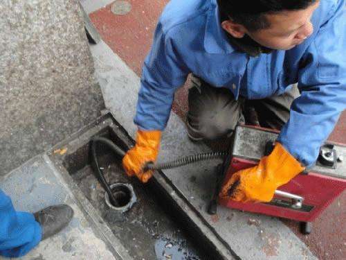 万秀疏通下水道